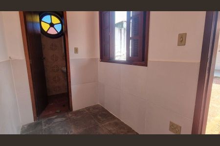 Casa à venda com 150m², 3 quartos e 4 vagas