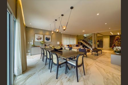 Casa de condomínio à venda com 590m², 3 quartos e 5 vagas