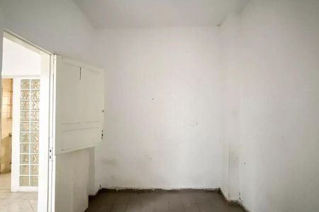 Casa à venda com 4 quartos, 120m² em Vila Guedes, São Paulo