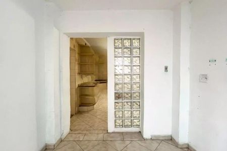 Casa à venda com 4 quartos, 120m² em Vila Guedes, São Paulo