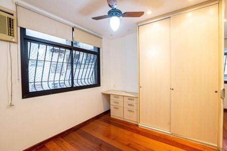 Apartamento à venda com 160m², 4 quartos e 2 vagas