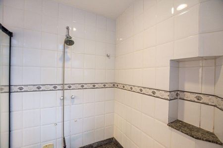 Apartamento à venda com 160m², 4 quartos e 2 vagas