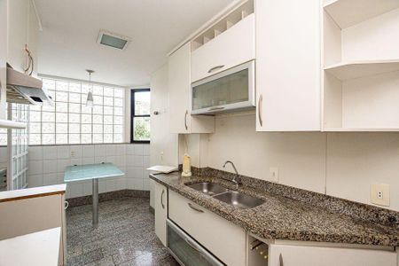 Apartamento à venda com 160m², 4 quartos e 2 vagas