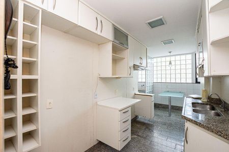 Apartamento à venda com 160m², 4 quartos e 2 vagas
