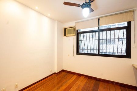 Apartamento à venda com 160m², 4 quartos e 2 vagas