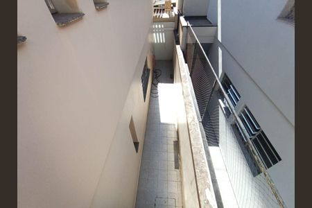 Casa à venda com 220m², 4 quartos e 5 vagas