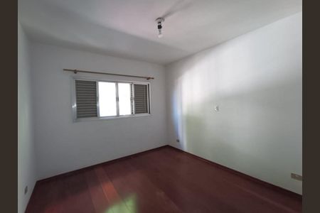 Casa à venda com 220m², 4 quartos e 5 vagas