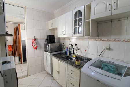 Apartamento à venda com 48m², 2 quartos e 1 vaga Apartamento à venda com 48m², 2 quartos e 1 vagaCozinha