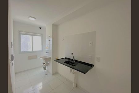 Apartamento à venda com 2 quartos, 42m² em Vila Rica, São Paulo