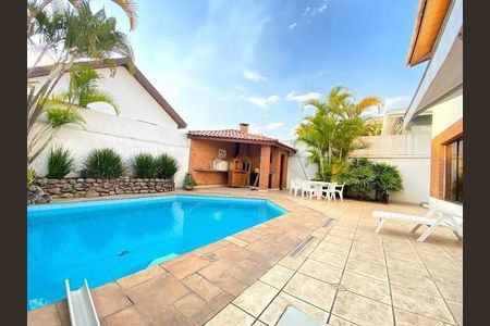 Casa de Condomínio à venda com 4 quartos, 360m² em Residencial Cinco (Alphaville), Santana de Parnaíba