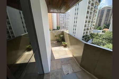 Apartamento à venda com 204m², 4 quartos e 3 vagas