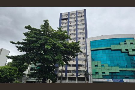 Apartamento à venda com 77m², 2 quartos e 1 vaga Apartamento à venda com 77m², 2 quartos e 1 vagaFoto 01