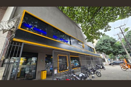 Apartamento à venda com 77m², 2 quartos e 1 vaga Apartamento à venda com 77m², 2 quartos e 1 vagaFoto 01