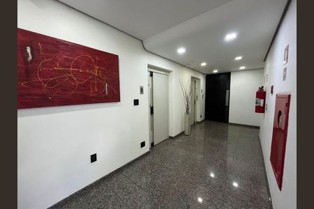 Apartamento à venda com 2 quartos, 64m² em Vila Pereira Cerca, São Paulo