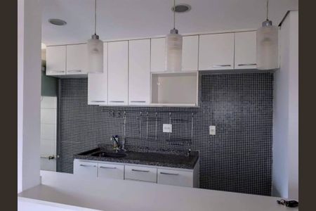 Foto 04 de apartamento à venda com 2 quartos, 70m² em Vila Nova Alba, São Paulo