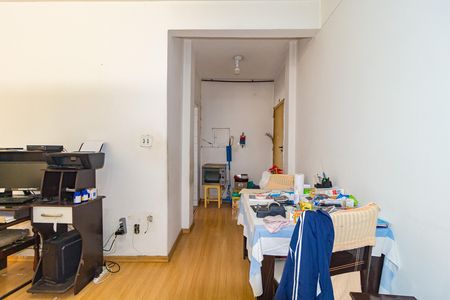Apartamento para alugar com 79m², 3 quartos e sem vaga Apartamento para alugar com 79m², 3 quartos e sem vagaSala