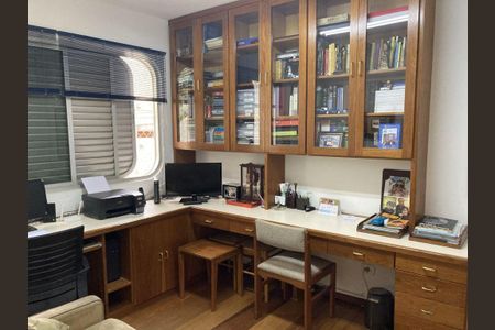 Apartamento à venda com 3 quartos, 140m² em Paraíso, São Paulo