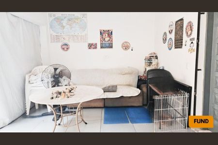 AREA INTERNA de casa à venda com 3 quartos, 235m² em Jaguaré, São Paulo