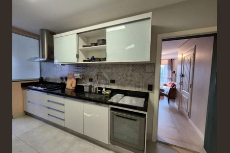 Apartamento à venda com 3 quartos, 94m² em Itaim Bibi, São Paulo