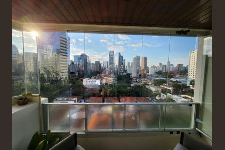 Apartamento à venda com 3 quartos, 94m² em Itaim Bibi, São Paulo