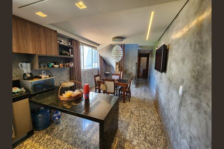 Apartamento à venda com 156m², 3 quartos e 2 vagas