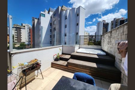 Apartamento à venda com 156m², 3 quartos e 2 vagas