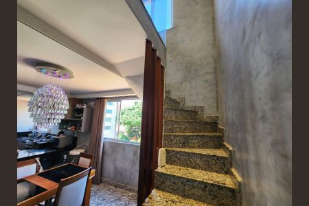 Apartamento à venda com 156m², 3 quartos e 2 vagas