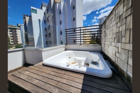 Apartamento à venda com 156m², 3 quartos e 2 vagas