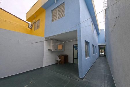 Casa para alugar com 175m², 3 quartos e 2 vagas