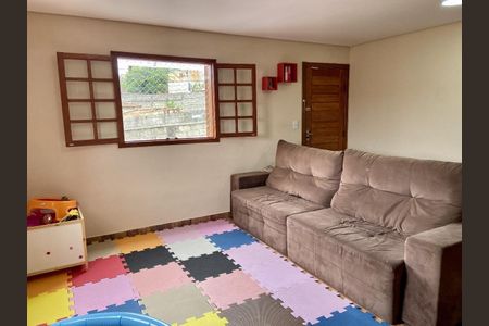 Casa à venda com 3 quartos, 360m² em Nacional, Contagem