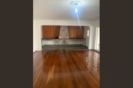 Casa para alugar com 4 quartos, 780m² em Taquaral, Campinas
