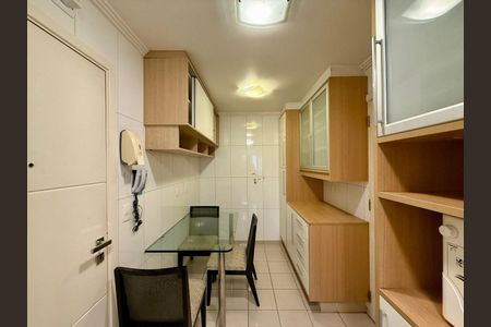 Apartamento à venda com 3 quartos, 177m² em Cerqueira César, São Paulo