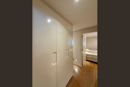Apartamento à venda com 177m², 3 quartos e 1 vaga