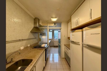 Apartamento à venda com 177m², 3 quartos e 1 vaga