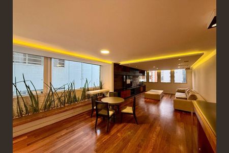 Apartamento à venda com 3 quartos, 177m² em Cerqueira César, São Paulo