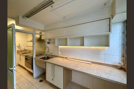 Apartamento à venda com 177m², 3 quartos e 1 vaga