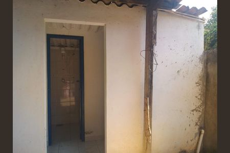 Casa à venda com 119m², 3 quartos e 6 vagas