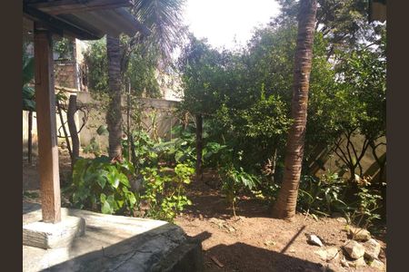 Casa à venda com 119m², 3 quartos e 6 vagas