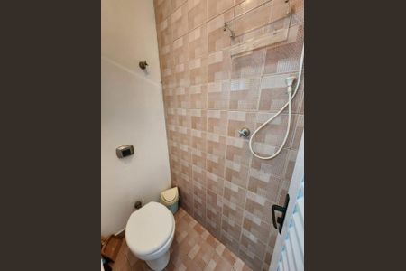 Apartamento à venda com 115m², 2 quartos e 2 vagasFoto 01