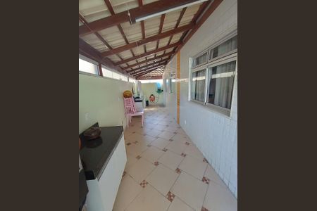 Apartamento à venda com 3 quartos, 134m² em Cabral, Contagem