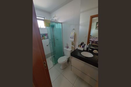 Apartamento à venda com 3 quartos, 134m² em Cabral, Contagem