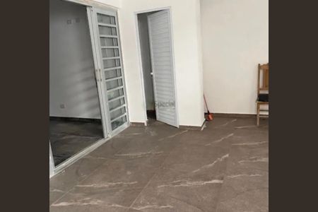 Foto 01 de casa à venda com 3 quartos, 240m² em Vila Carrão, São Paulo