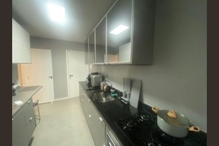 Apartamento à venda com 3 quartos, 100m² em Vila Alexandria, São Paulo
