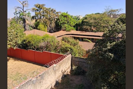 Casa à venda com 179m², 5 quartos e 10 vagas