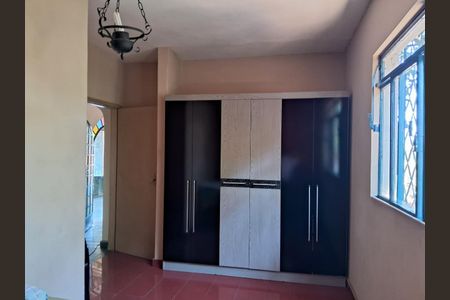 Casa à venda com 5 quartos, 179m² em Braúnas, Belo Horizonte