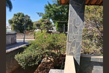 Casa à venda com 179m², 5 quartos e 10 vagas