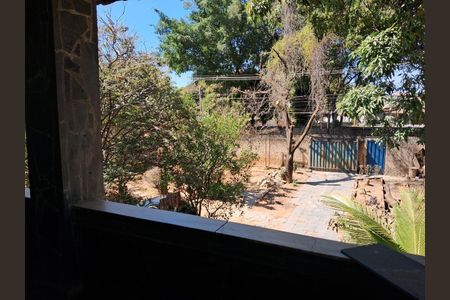 Casa à venda com 179m², 5 quartos e 10 vagas