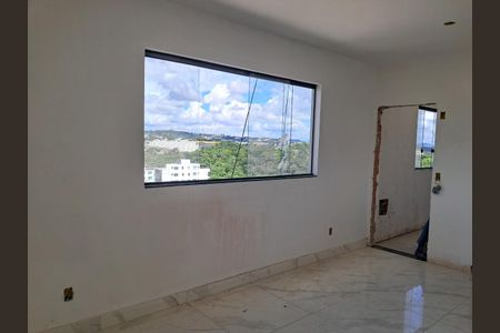 Apartamento à venda com 3 quartos, 110m² em Europa, Contagem
