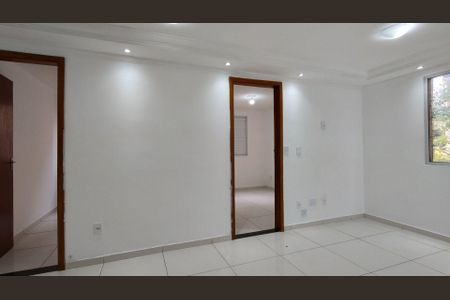 Apartamento à venda com 2 quartos, 40m² em Vila Guedes, São Paulo