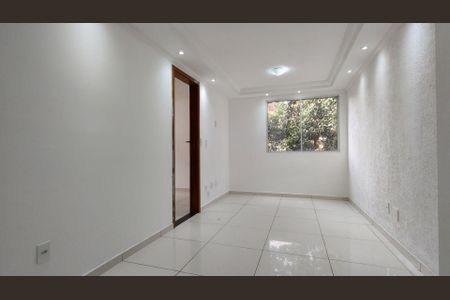 Apartamento à venda com 2 quartos, 40m² em Vila Guedes, São Paulo